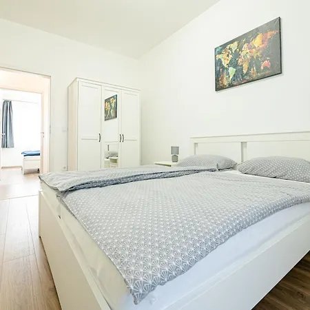 Alexander Apartamento Debrecen